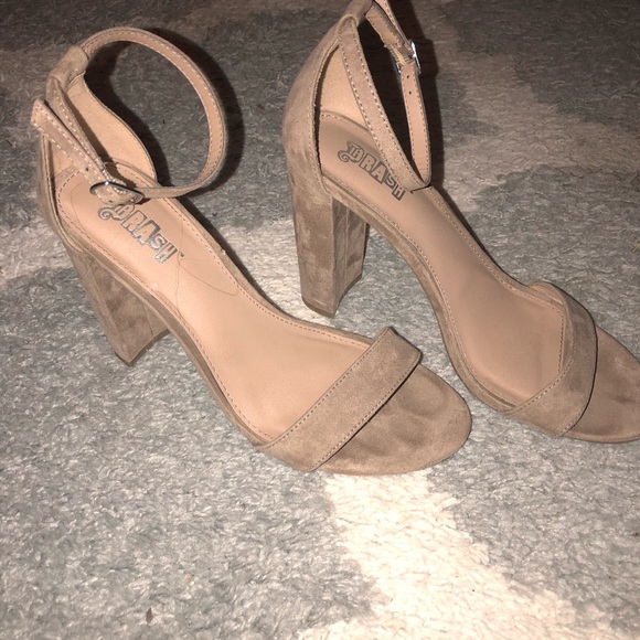 Trash block heels - Picture 2 of 2